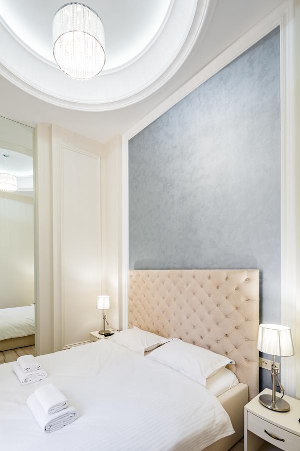 Leogrand Deluxe Apartments On Doroshenka 17 Lviv Eksteriør billede